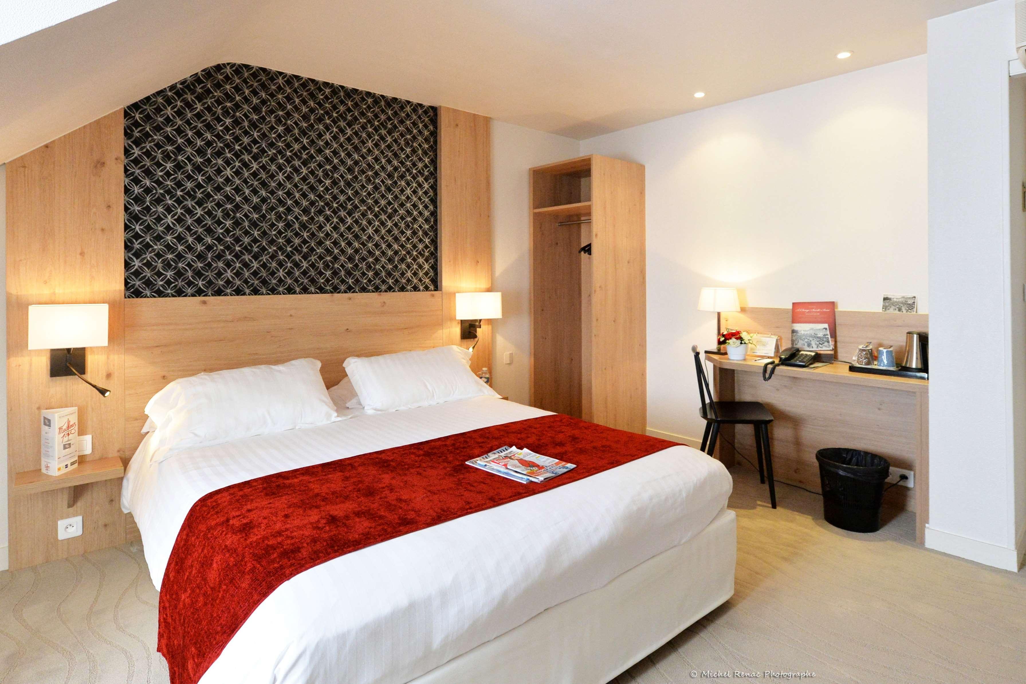 กีริอ๊าด วาน ซองทร์-วีล Hotel วานส์ ภายนอก รูปภาพ
